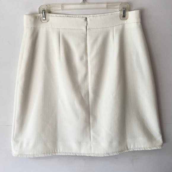 NEW Ann Taylor Fringed Button Pocket White A Line Skirt, Size 8 - Picture 7 of 11